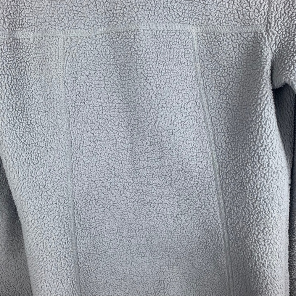 The North Face All Gray Plush Fleece Sweater - Picture 8 of 9